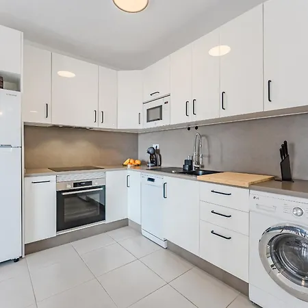 Διαμέρισμα Ocean Walk Victoria Court 2 Modern With Terrace, Heated Pool, Netflix Los Cristianos (Tenerife)